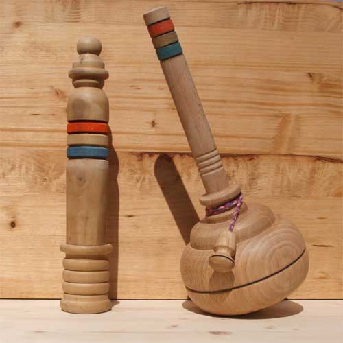 Toupie g&eacute;ante avec son lanceur